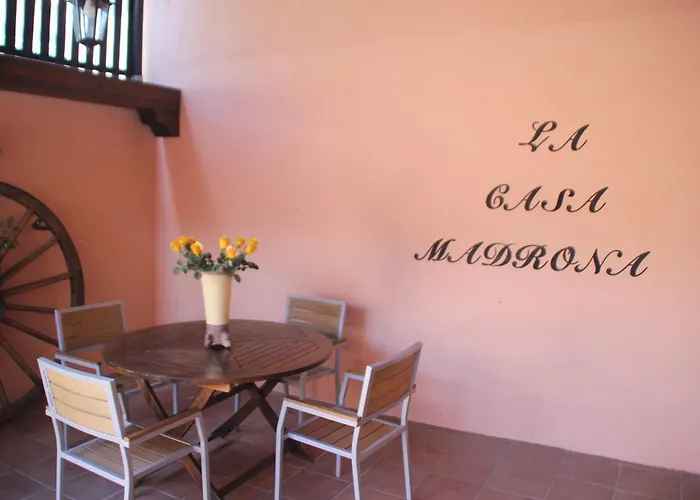 La Casa Madrona